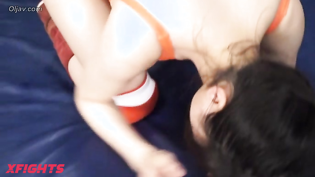 Akibacom - BXB-03 Tsugumi’s Costume Brawl: Headlocks Grind to Pin
