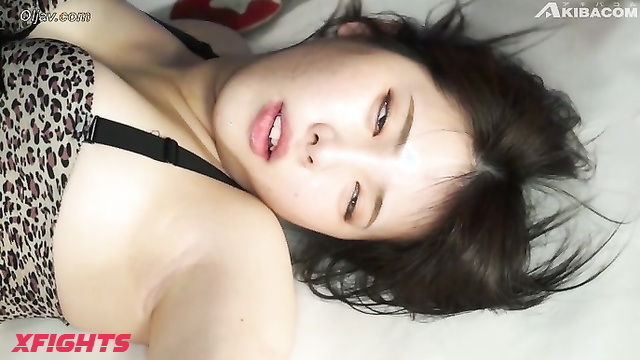 Akibacom - BOIB-01 - Guy brutally humiliates juicy Japanese girl in a boxing match