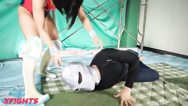 Akibacom - KKF-01 - Guy harshly dominates a juicy Japanese girl