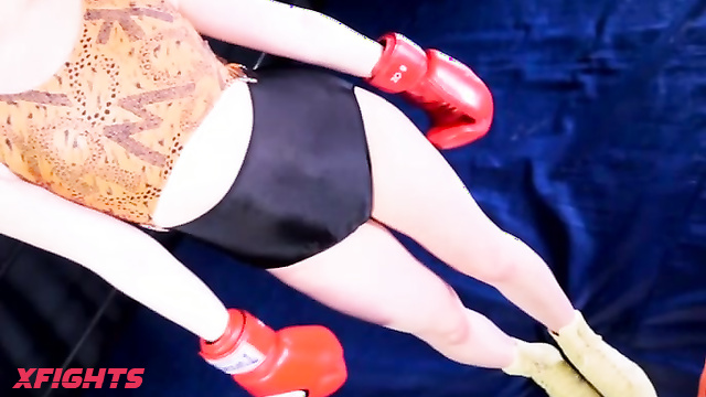 Akibacom - BMBG-02 MIX BOXING Groggy - Teens struggle at the ring