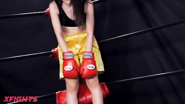 Akibacom - BMBG-02 MIX BOXING Groggy - Teens struggle at the ring