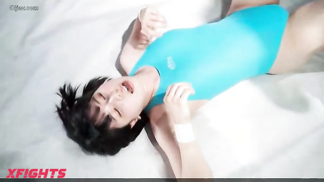Akibacom - BRFJ-01 - Sweet Japanese girls had a brutal fight in the ring