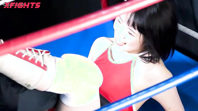 Akibacom - BSA-01 - Hot Asian girls dominate a guy in the ring