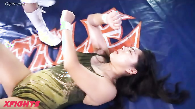 Akibacom - ﻿BSRD-04 - Juicy Asian women are brutally dominated and choked in the ring