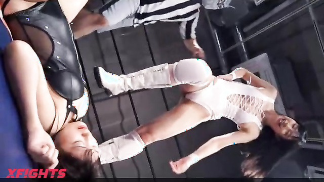 Akibacom - BBW-02 B-THE-369 Woman’s Wrestle 02 - Smothering to the limit