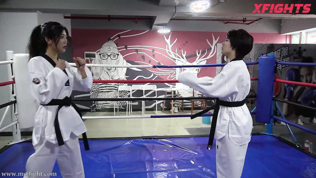Akibacom - MF-FF02 Tang vs Byu - Professional kickboxing battle