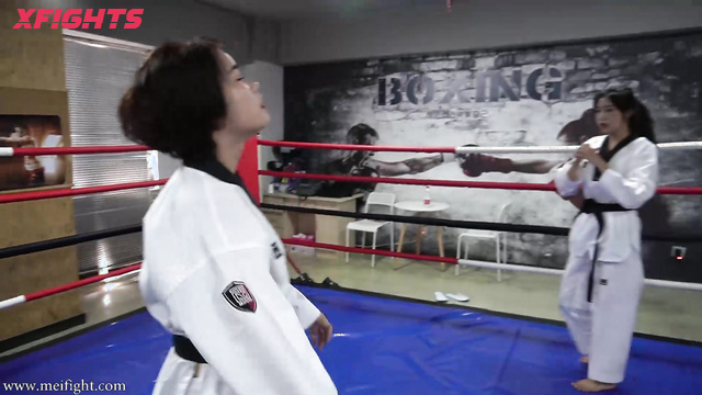 Akibacom - MF-FF02 Tang vs Byu - Professional kickboxing battle