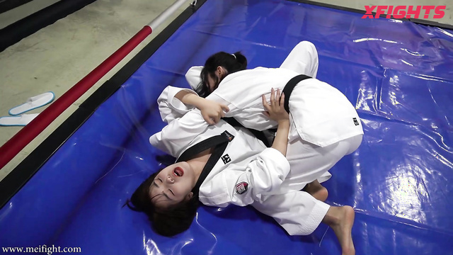 Akibacom - MF-FF02 Tang vs Byu - Professional kickboxing battle