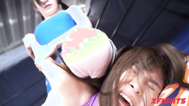 Akibacom - BFT2-02 - Skinny sweet Japanese girls put on a brutal fight in the ring