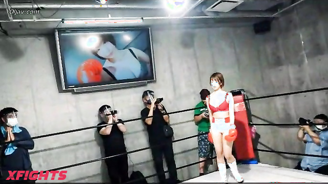 Akibacom - BW-54 - Sexy japanese babes have a tough boxing match