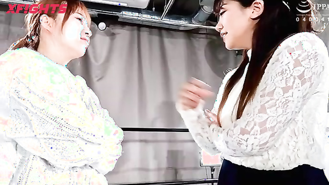Akibacom - BLBF-05 Lesbian Battlefield 05 - Passionate babes at ring