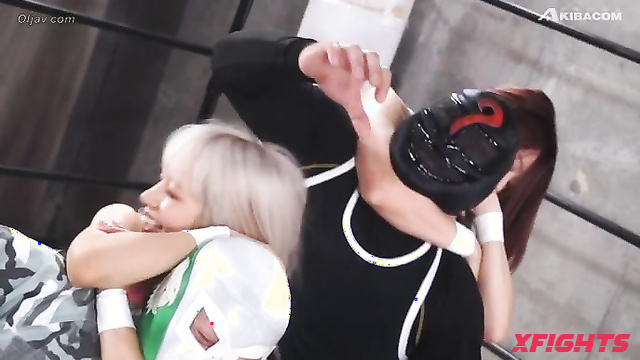 Akibacom - BXT-13 Fierce Fighting Special Mix - Foursome at the ring