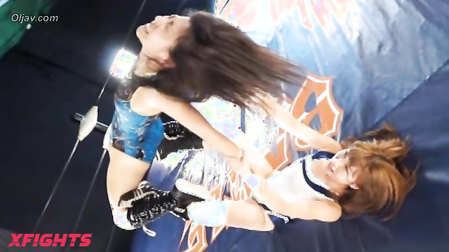 Akibacom - BTT-01 PRO-STYLE THE BEST I - Girls love to compete
