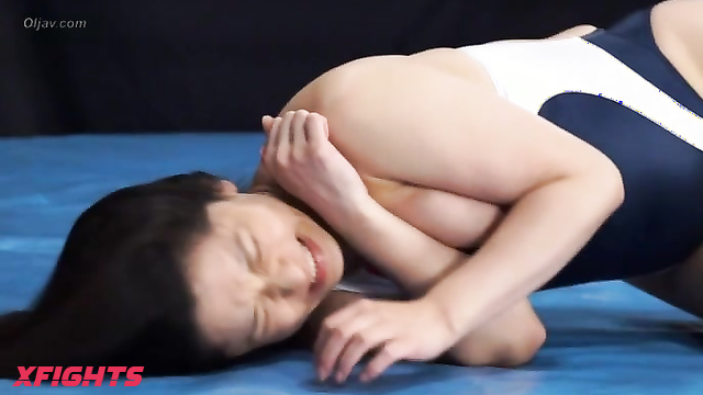 Akibacom - AJMP-01 Mature MIX Pro Wrestling 1 - Rip her clothes off