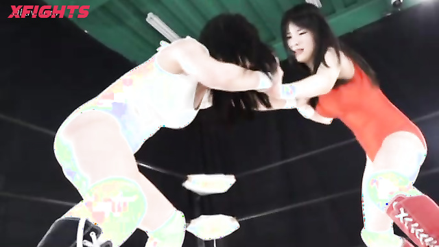 Akibacom - FGV-27 Runa Amemiya and Minami Narusawa Stomp in Competitive Catfight Showdown