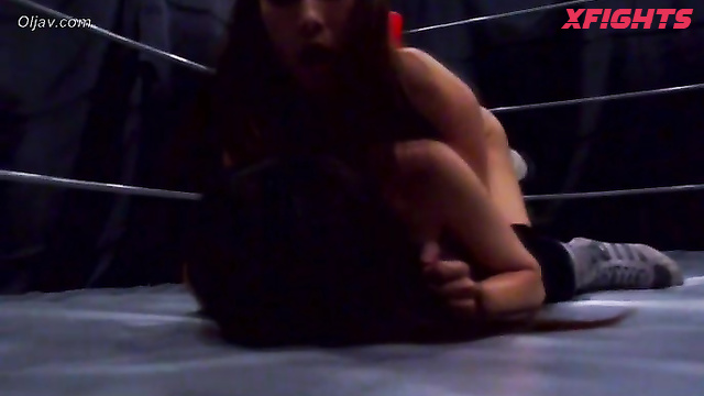 Akibacom - PWWS-01 Wrestling Stars - Ai Morisaki & Ayaka Kojyo in a Competitive Fight