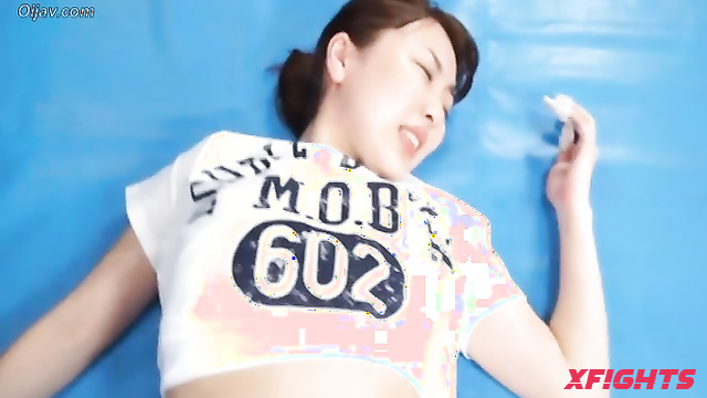 Akibacom - GDJ-01 Hikaru Ito - Sexfight Clash Headscissors & Blowjob Slam