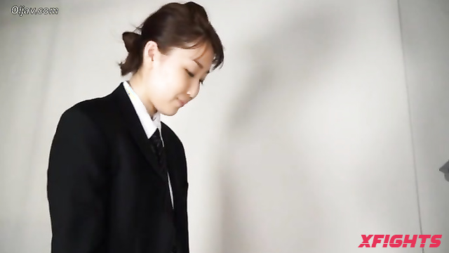 Akibacom - GDJ-01 Hikaru Ito - Sexfight Clash Headscissors & Blowjob Slam