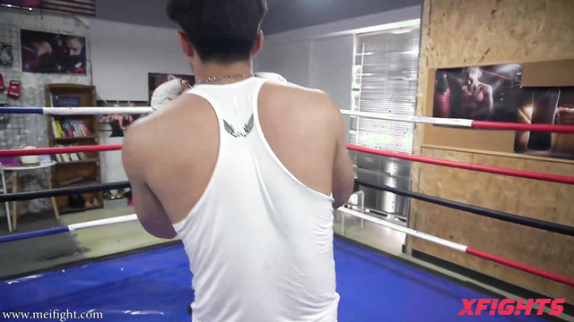 Akibacom - MF-MB26 Qian vs Aluo - Kickboxing Clash Punch & Knockout Slam