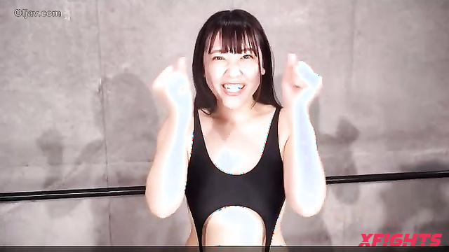 Akibacom - BKTP-07 - Yurina Aizawa And Chie Aragaki Clash In Tall vs Short Wrestling Battle