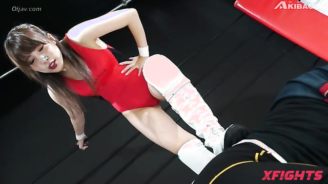 Akibacom - BIJM-02 Noa Nanami - Mixed Fight Headlock Humiliation Kick