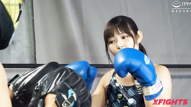 Akibacom - BNGX-01 Erina Ichihashi vs Miki Sanada - Boxing Fight Big Tits Punch
