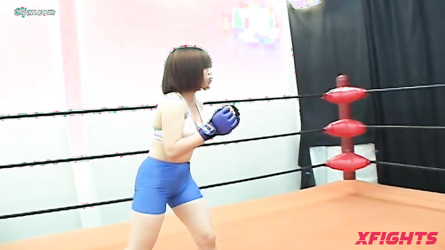 Akibacom - IAL-10 Lesbian Vale Tudo - Mishima Yui & Yonekura Nao Engage in Sensual Battle