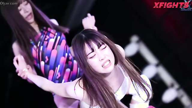Akibacom - IGSF-03 Sara Ichinose vs Riana Yuzuki - Grapple Fight Scissor Domination