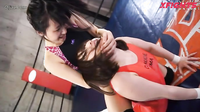 Akibacom - BHC-02 Hirona Kuramochi & Mio Misaki Use Vibrator in Losers Domination Sexfight