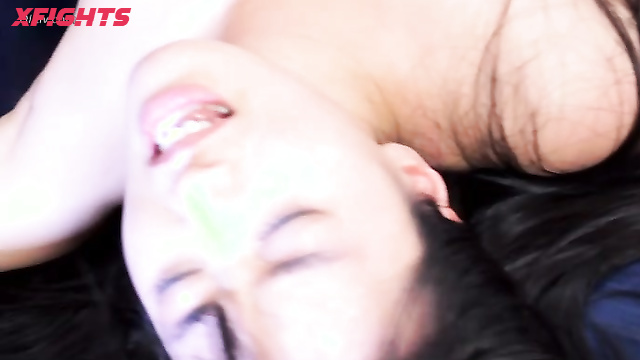 Akibacom - BMP-22 Saki Michishige - Mixed Clash Headlock & Cumshot Hold
