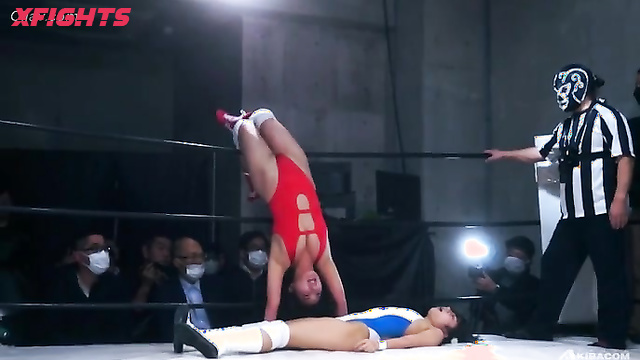Akibacom - BW-97 BWP 12 Asian Lesbian Wrestling: Blondes vs. Brunettes in a Boxing Ring