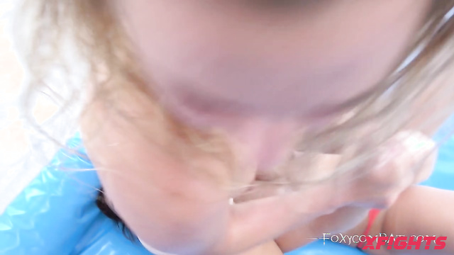 Foxycombat - Jennifer vs Lucy - Naked chicks rough catfight