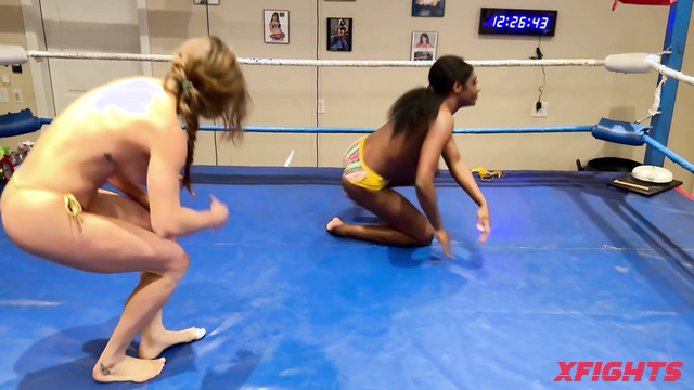 Protein Wrestling - Anastasia vs Paris Love - Ring Brawl Ebony Headlock Slam