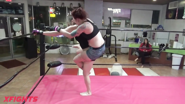 Freshfite Female Fighting - Missy vs Styna - The beginning of rivalry