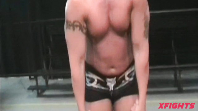World Wide Mixed Wrestling - Krissy Vaine vs Troy - Guy brutally dominates girl in wrestling