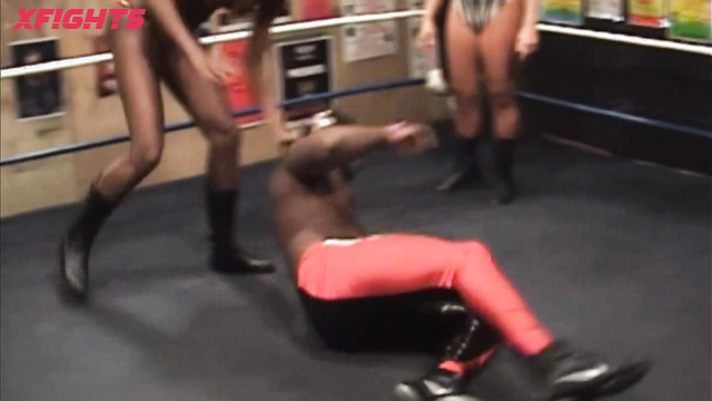World Wide Mixed Wrestling - Black Thunder vs Jungle Fever - Grappling Fury on Ring Stage