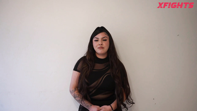 Socal Catfights - MARY Vs JAY - Two latina girl had a brutal catfight