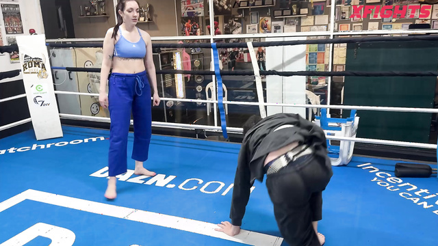 MixedWrestlingZoneClips! - Larissa vs Mario - The girl shows the karateka who is stronger