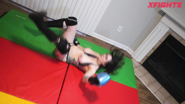 KHO Boxing - Irene Sliver - POV boxing fight with sexi girl in bikini