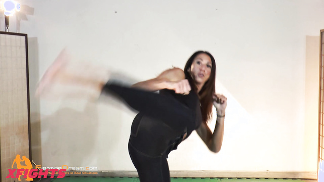 Fightingdream Video Store - Alison - Sexy brunette shows how to perfect your punches