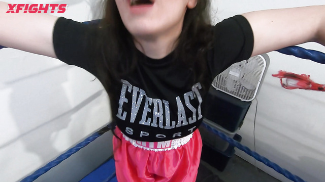 LadyFist Clips Store - Mb26 - Felicia - POV hard boxing match with a girl in the ring