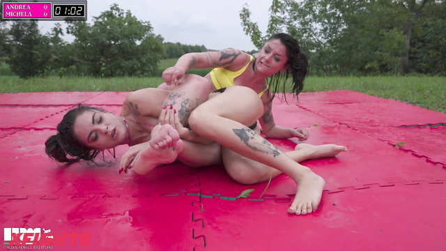 Italian Female Wrestling - Andrea vs Michela - Brunettes fight in the pouring rain