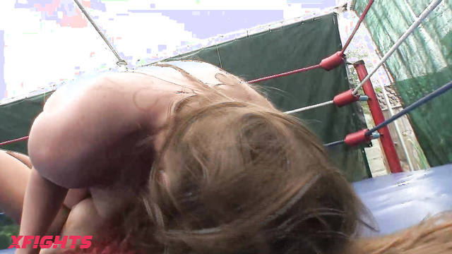 APL Competitive and Fetish videos - Daisy vs Mistress - Girlfriends got into a naked fight