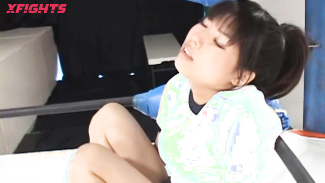 Super Sonic Satellites - SSI-01 - Asian girls train in the boxing ring
