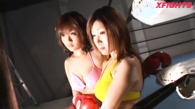 Akibacom - AGJ-01 - Hot Japanese girls staged topless boxing