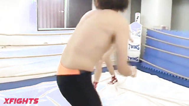Akibacom - BPMD-10 Hot topless babes battling without any fear
