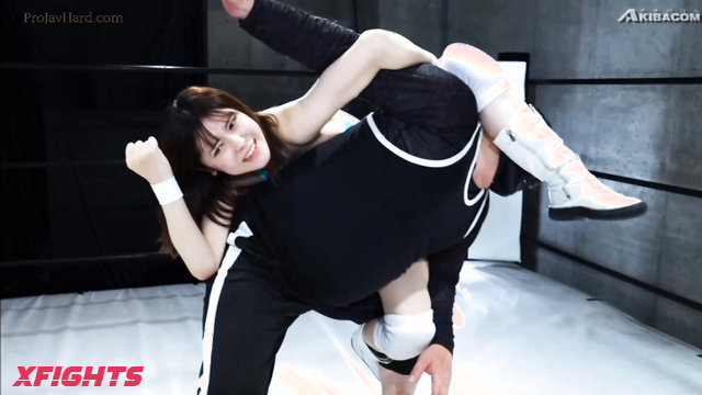 Akibacom - BXX-10 - Hardcore wrestling with a cute Japanese girl in the ring