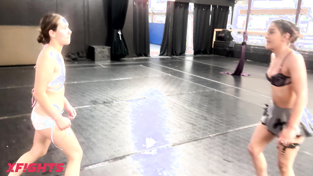 Girls Next Door Brawls - Kay & Ruby - Strong girls started a brutal fight