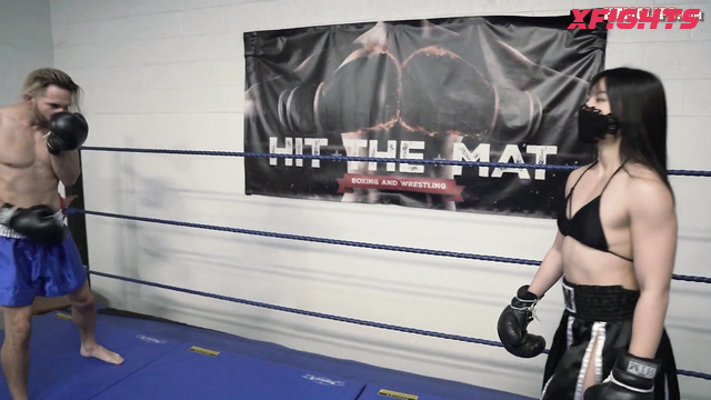 Hit The Mat Boxing And Wrestling - Asian & Ken, Hardcore boxing with a strong hot brunette