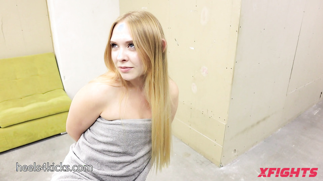 The Lesley Fox supremacy - Gloria & Rogue - Tied-up blonde in a towel fights a guy